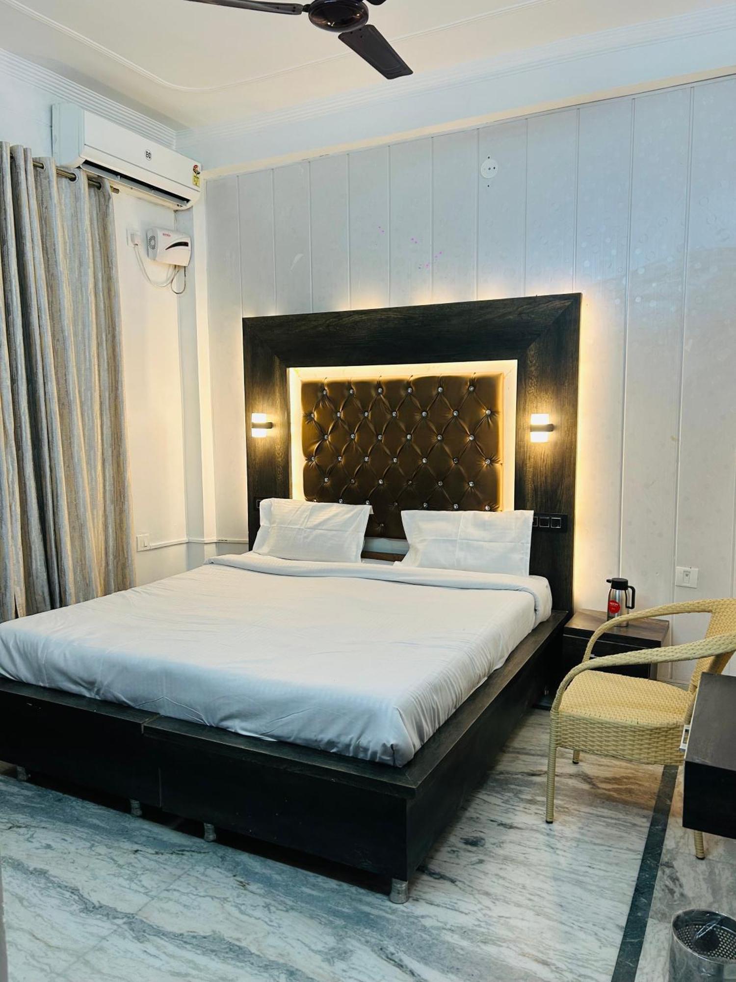 Maa Vaibhav Laxmi Guest House Ришикеш Экстерьер фото
